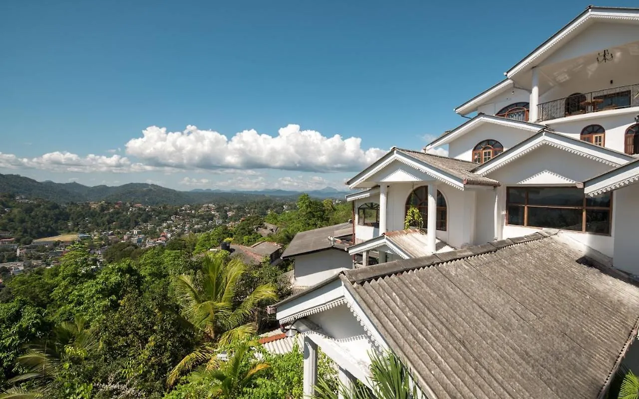Ceylon Breeze Hotel Kandy 0*,  Sri Lanka
