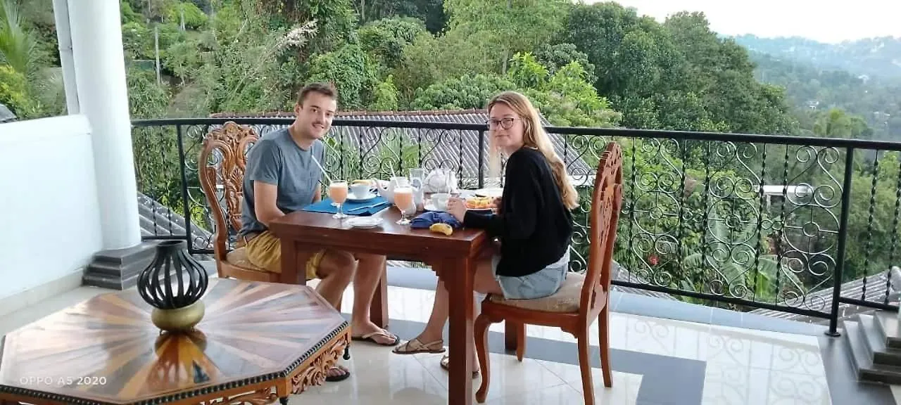 Ceylon Breeze Hotel Kandy 0*,  Sri Lanka